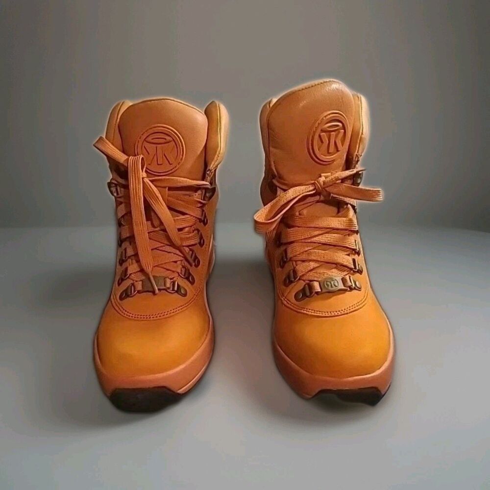 Sumikko Game Changer Boots Leather And Suede Winter Ready Size 9 Women Men 7.5